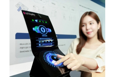 LG 推出可拉伸汽车显示屏：车内空间皆可成屏幕，触控按钮能凸起